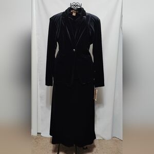 Notations Shirt & Skirt Set - Black - Large- NWT